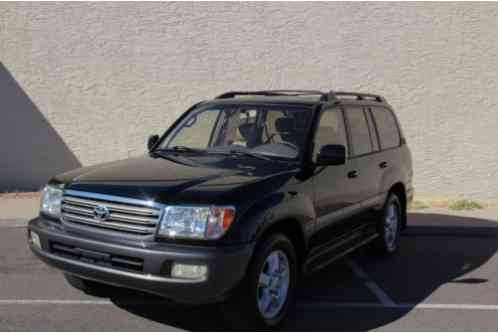 Toyota Land Cruiser SUV (2003)