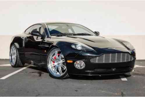 Aston Martin Vanquish Vanquish (2004)