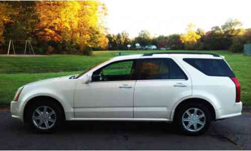 2004 Cadillac SRX Base Sport Utility 4-Door