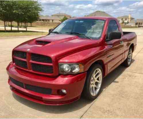 Dodge Ram 1500 SRT10 VIPER (2004)