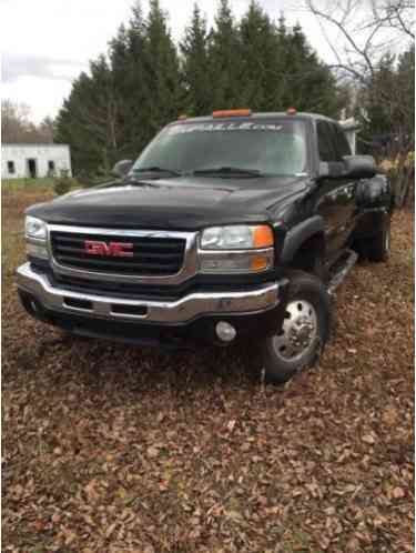 GMC SIERRA 3500HD SLE DIESEL (2004)