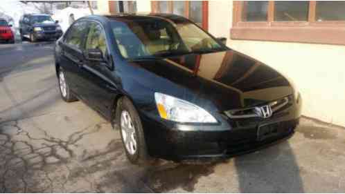 2004 Honda Accord EX Sedan 4-Door