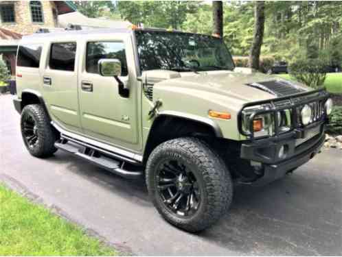 2004 Hummer H2 4dr Wagon Luxury Package