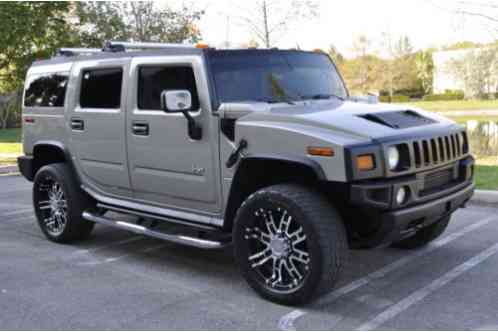 Hummer H2 Base Sport Utility 4-Door (2004)