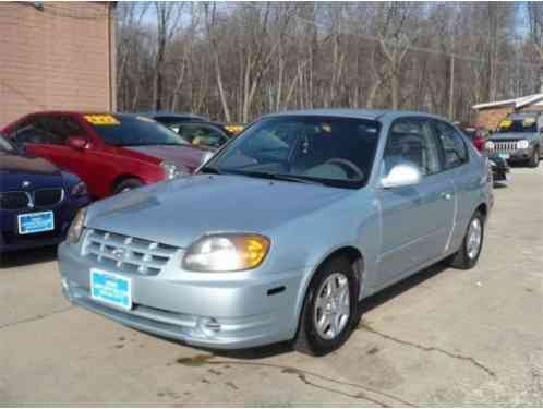 Hyundai Accent GL -- (2004)