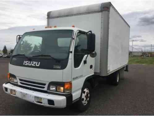 Isuzu NPR TURBO DIESEL BOX TRUCK (2004)