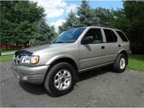 Isuzu Rodeo S (2004)