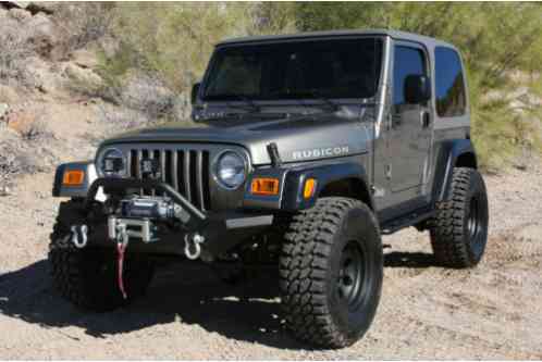 Jeep Wrangler RUBICON (2004)