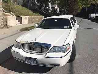 Lincoln Town Car (2004)