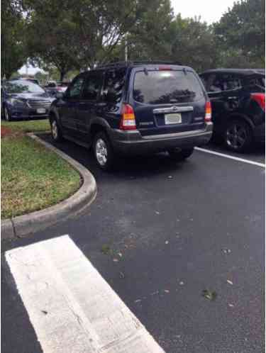 Mazda Tribute (2004)