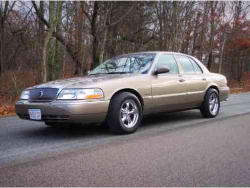 Mercury Grand Marquis LS (2004)