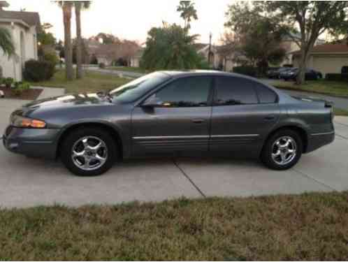 2004 Pontiac Bonneville SE