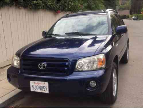 Toyota Highlander Limited (2004)