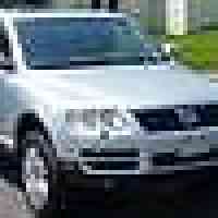 Volkswagen Touareg V8 Sport Utility (2004)