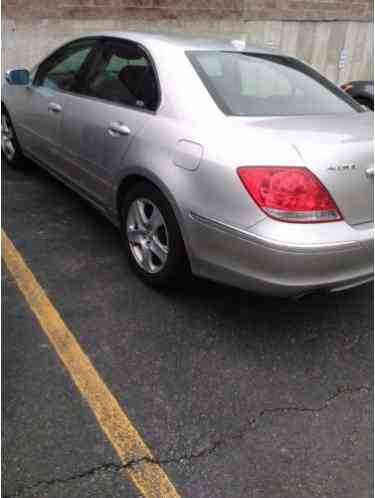 Acura RL (2005)