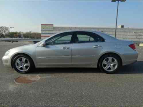 Acura RL Base Sedan 4-Door (2005)