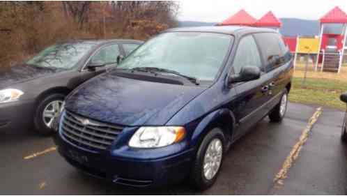 Chrysler Town & Country (2005)