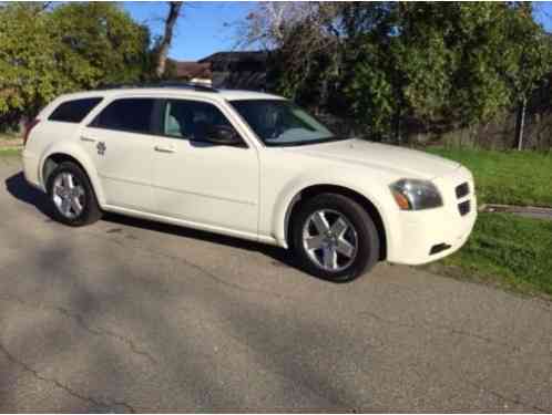 Dodge Magnum SXT (2005)