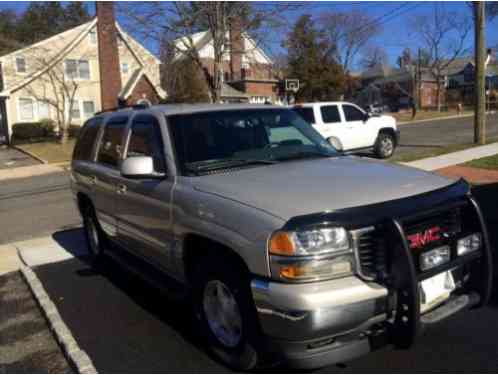 GMC Yukon Sle (2005)