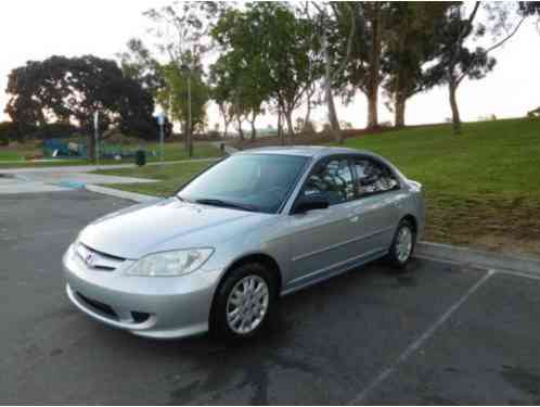 Honda Civic FREE SHIPPING 4 DOOR (2005)