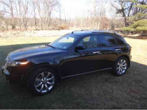 Infiniti FX Base Sport Utility (2005)