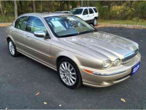 Jaguar X-Type Vanden Plas Sedan (2005)