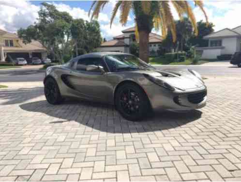 Lotus Elise Convertible 2 Door (2005)