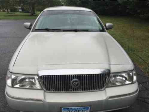 Mercury Grand Marquis Leather (2005)