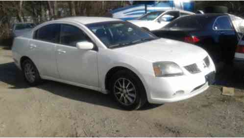 Mitsubishi Galant SE Sedan 4-Door (2005)