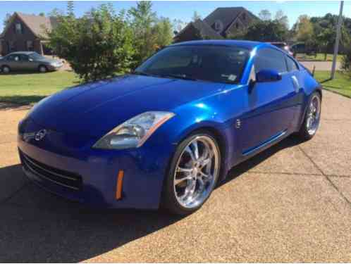 2005 Nissan 350Z Touring Coupe 2D
