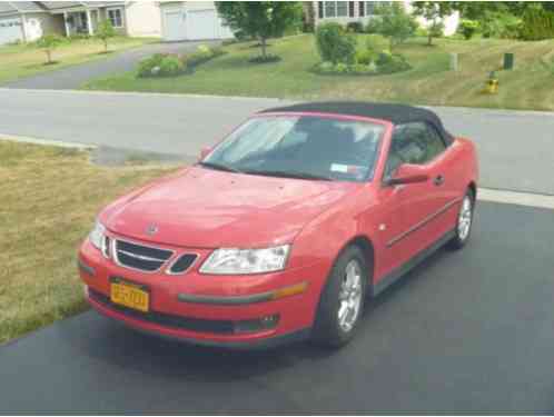 Saab 9-3 Linear Convertible 2-Door (2005)