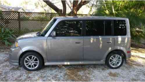 Scion xB Base Wagon 4-Door (2005)