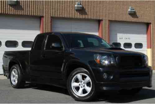 2005 Toyota Tacoma X-RUNNER, RARE, LOADED, VERY CLEAN, LOW MILES