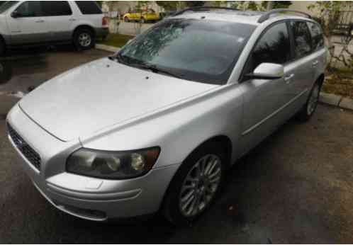 2005 Volvo Other Silver