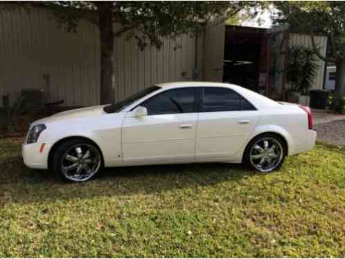 Cadillac CTS Base Sedan 4-Door (2006)