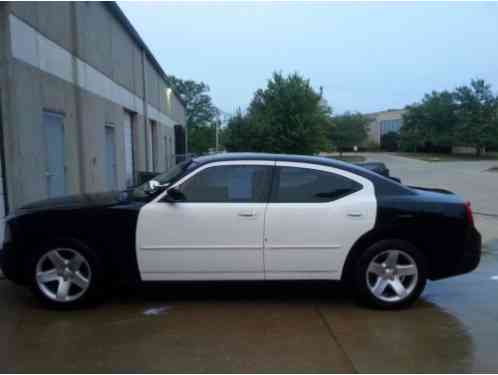 Dodge Charger Daytona R/T Sedan (2006)