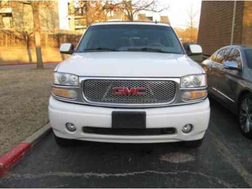 2006 GMC Yukon DENALI XL AWD 6. 0L