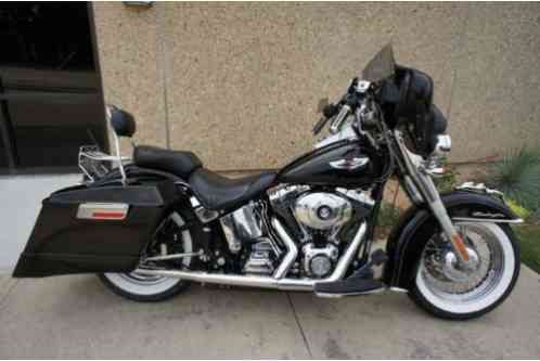 HARLEY- DAVIDSON FLSTN -- (2006)