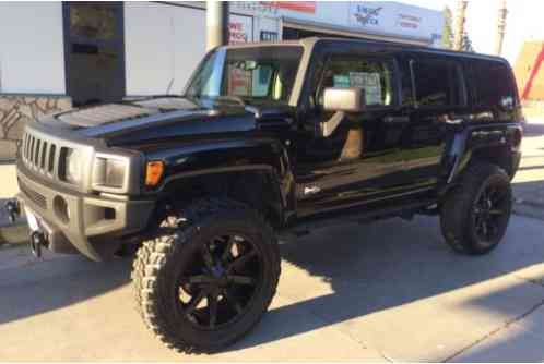 Hummer H3 Base 4x4 (2006)