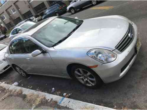 Infiniti G35 black (2006)