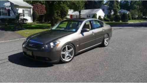 Infiniti M45 Luxury (2006)