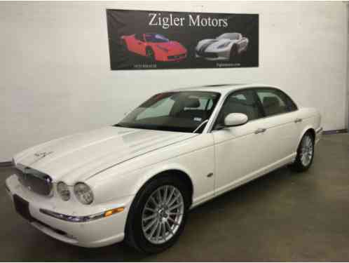 2006 Jaguar XJ8 L Sedan 4-Door