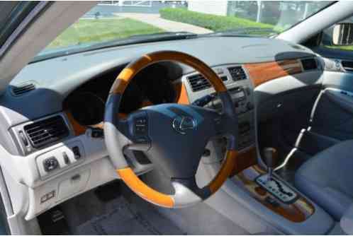Lexus ES Deluxe options (2006)