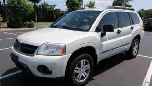 2006 Mitsubishi Endeavor LS Sport Utility 4-Door