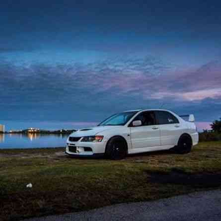 2006 Mitsubishi Lancer Evolution MR Sedan 4-Door