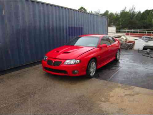 Pontiac GTO Base Coupe 2-Door (2006)