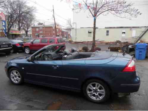 2006 Saab 9-3 2. 0T Convertible 2-Door