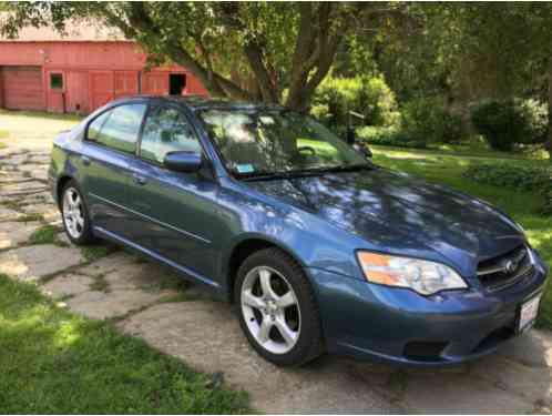 Subaru Legacy 2. 5i Sedan 4-Door (2006)