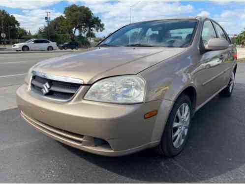 Suzuki Forenza Base 4dr Sedan (2006)