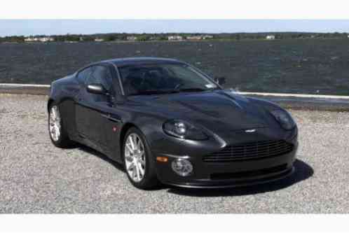 Aston Martin Vanquish -- (2006)